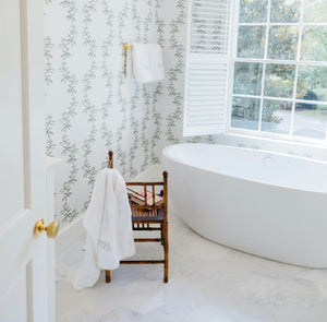 Bathroom Diaries: Maggie Dillon