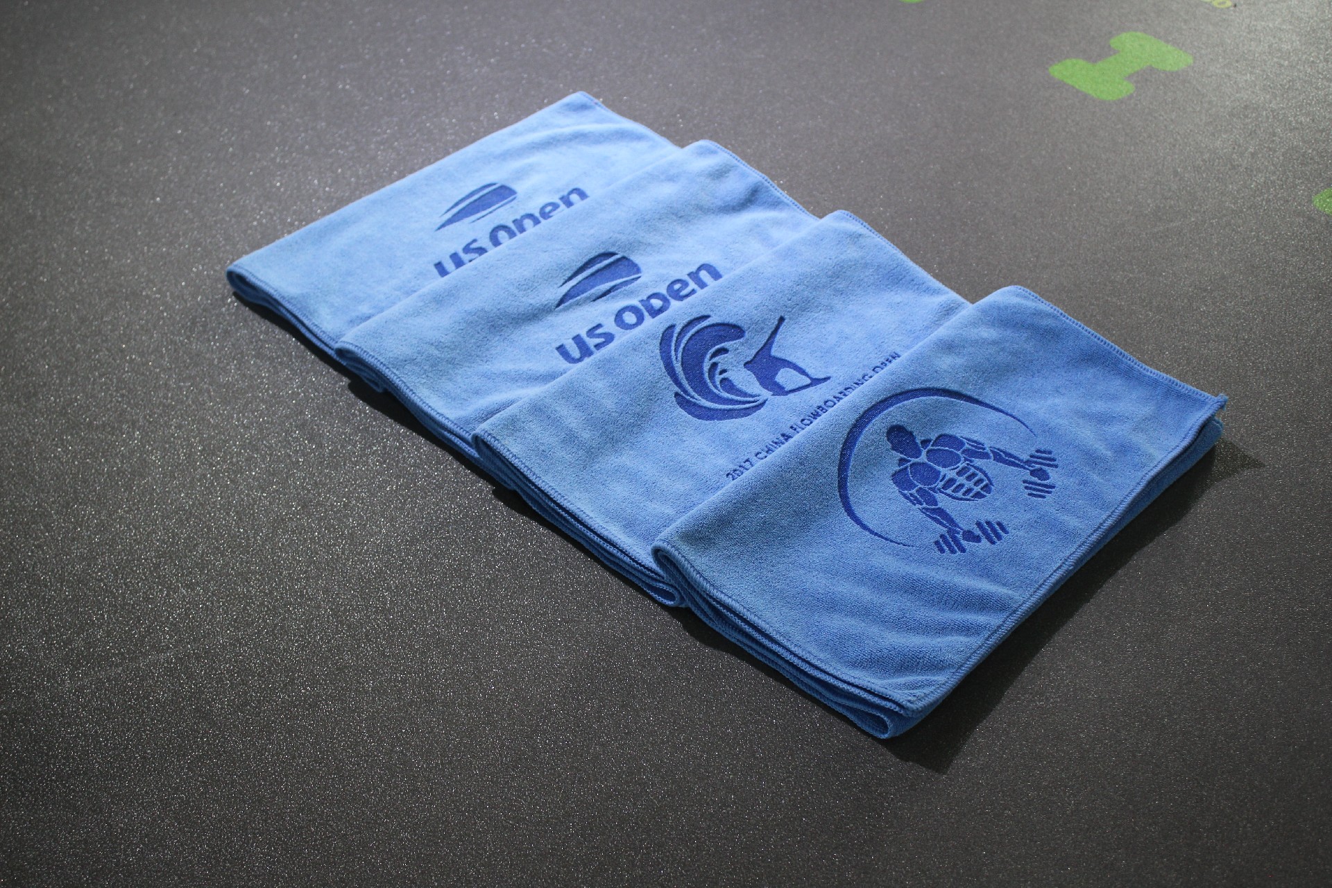 High quality custom logo towel gym fitness club use high quality sport towel